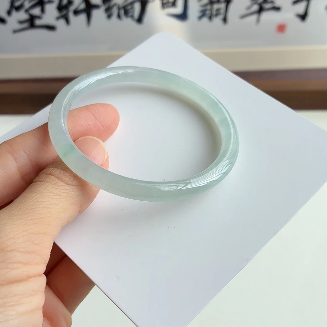 翡翠未镶嵌手镯圆条55