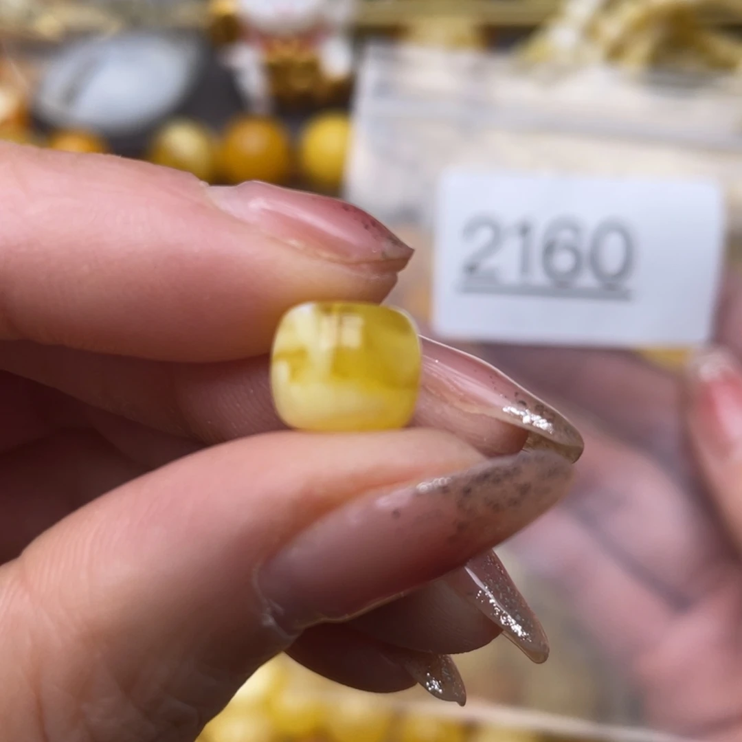 蜜蜡珠宝奇石未镶嵌10