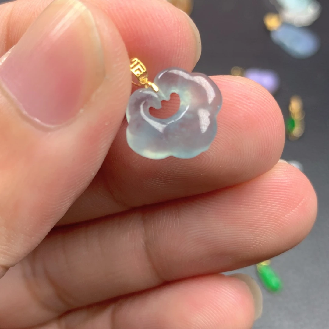【闪购商品】颈饰18K金镶嵌翡翠翡翠