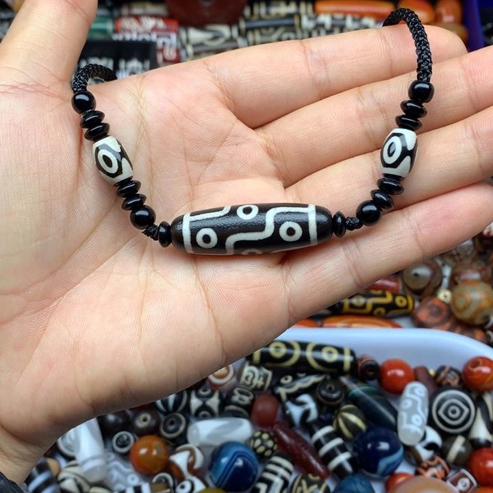 玛瑙/玉髓未镶嵌吊坠(赠链)