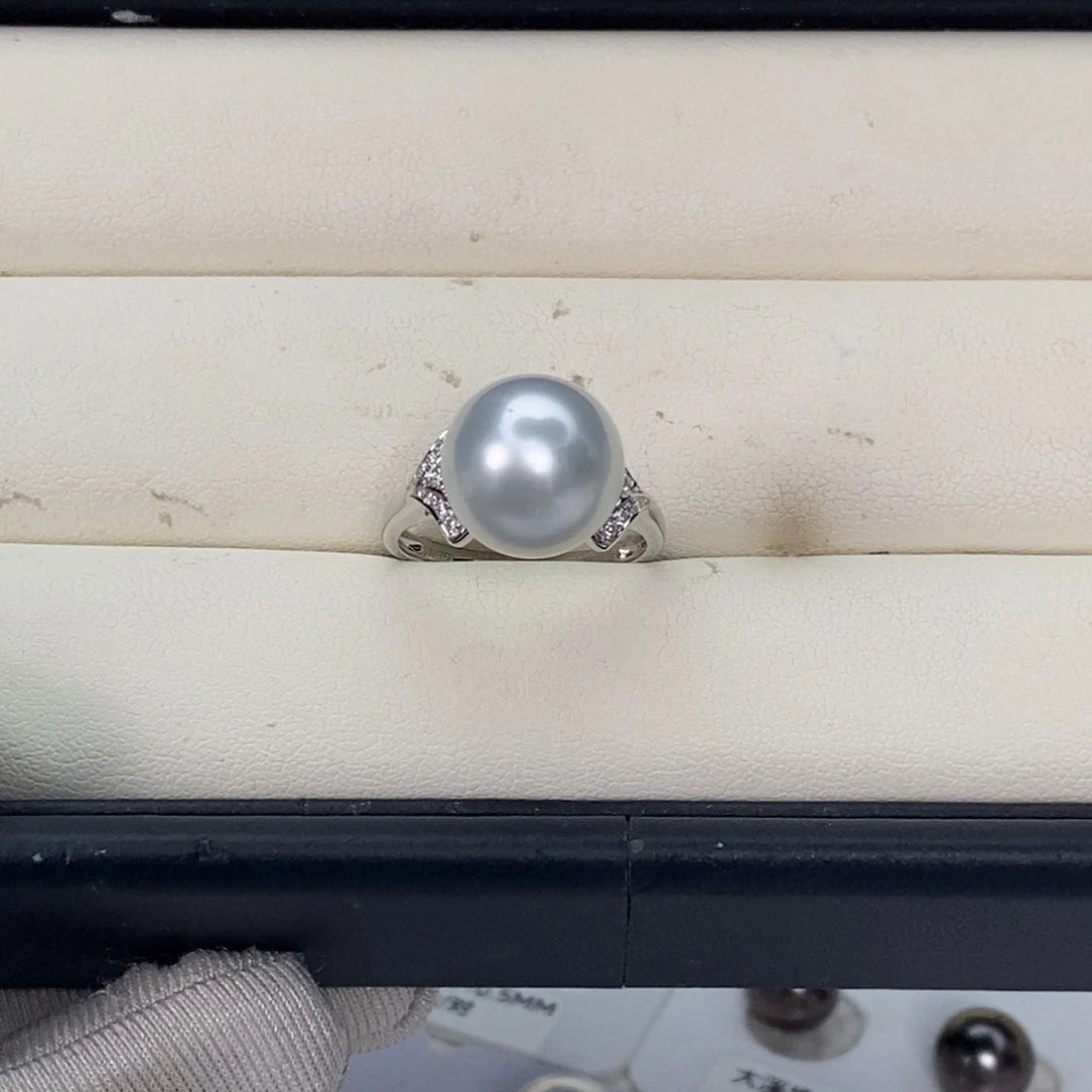 海水珍珠戒指18K金镶嵌