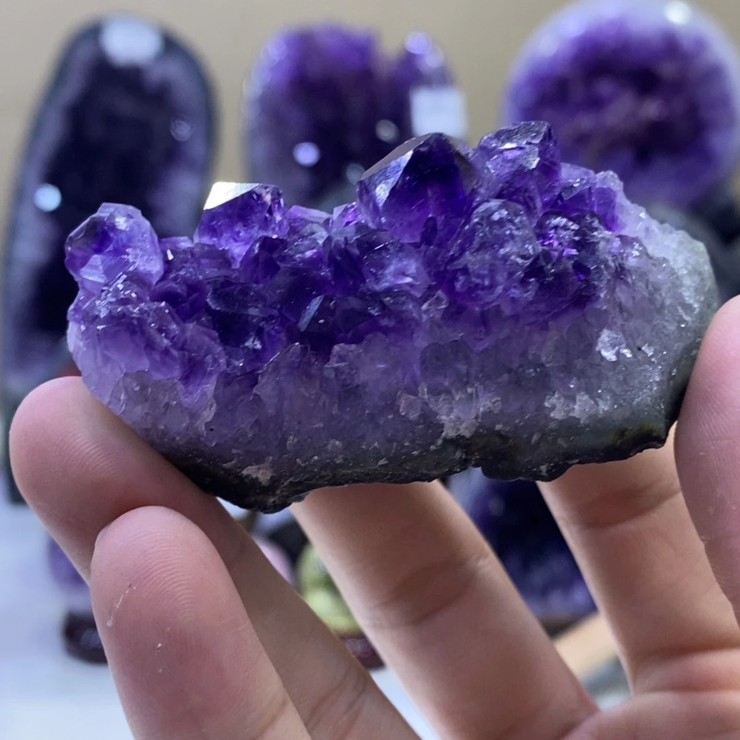 未镶嵌珠宝半成品水晶599