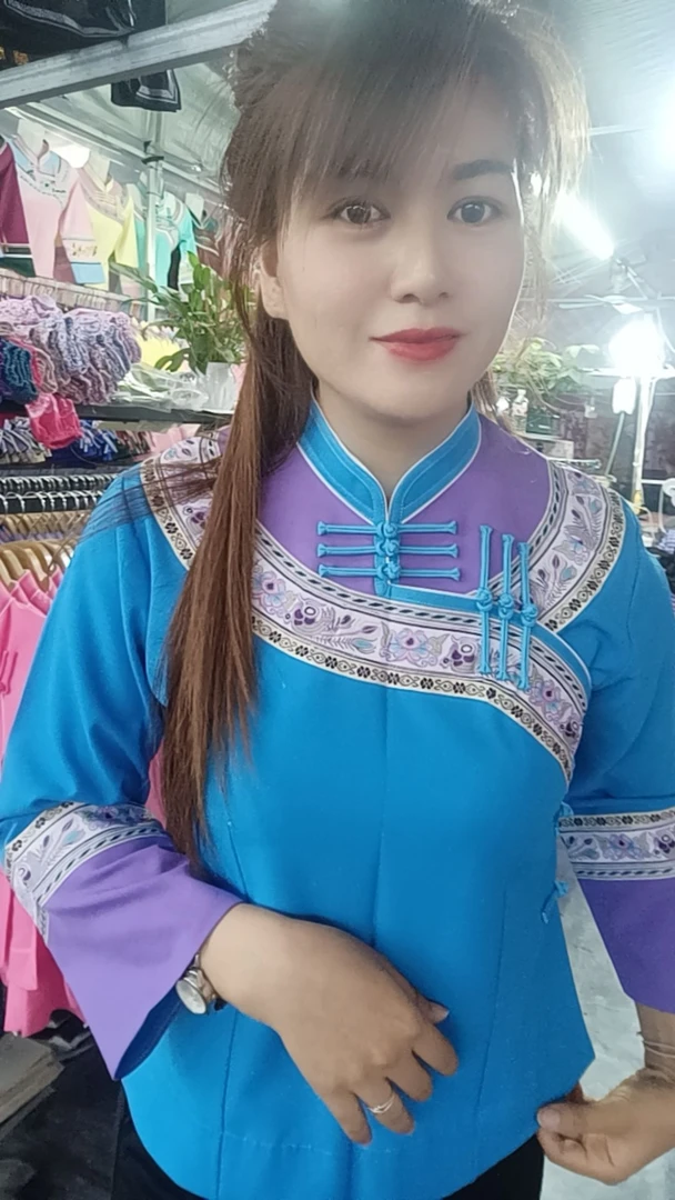 新款民族服装少数民族服装壮族服装云南服装