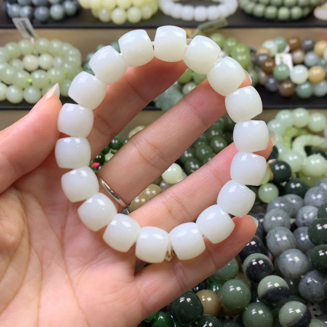 和田玉手链未镶嵌