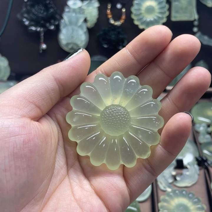 蛇纹石玉合金颈饰
