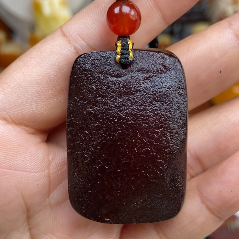 【闪购商品】琥珀颈饰未镶嵌