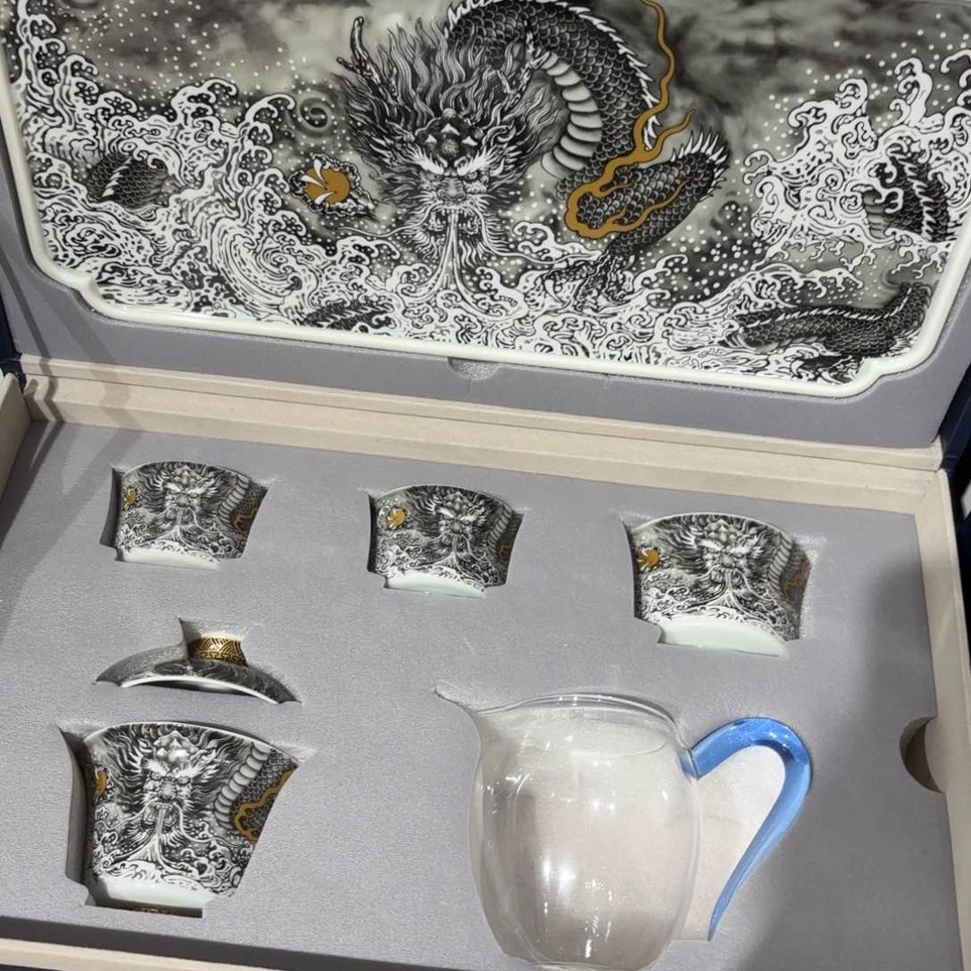 杯子徐**?景德镇陶瓷学院