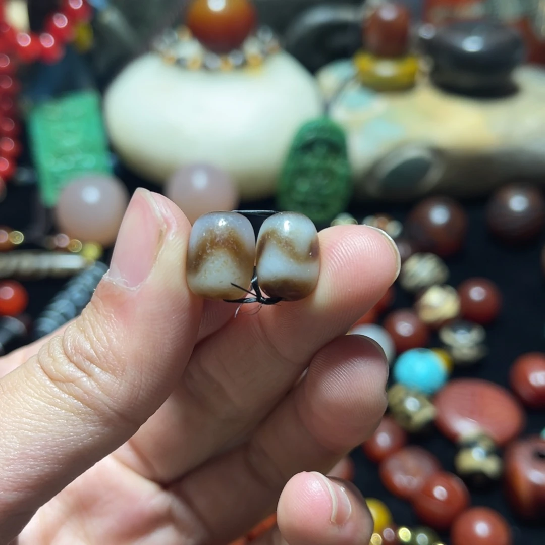 小***彪玛瑙/玉髓未镶嵌玛瑙单珠子