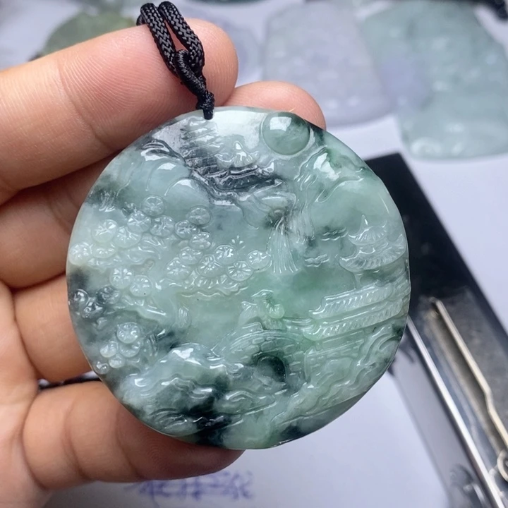颈饰未镶嵌翡翠翡翠