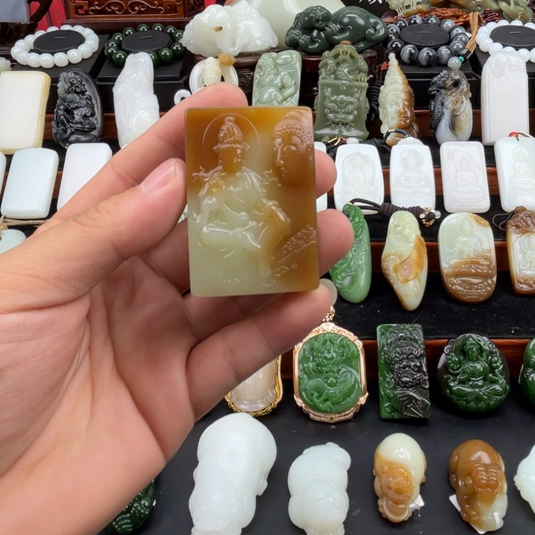 和田玉未镶嵌挂件