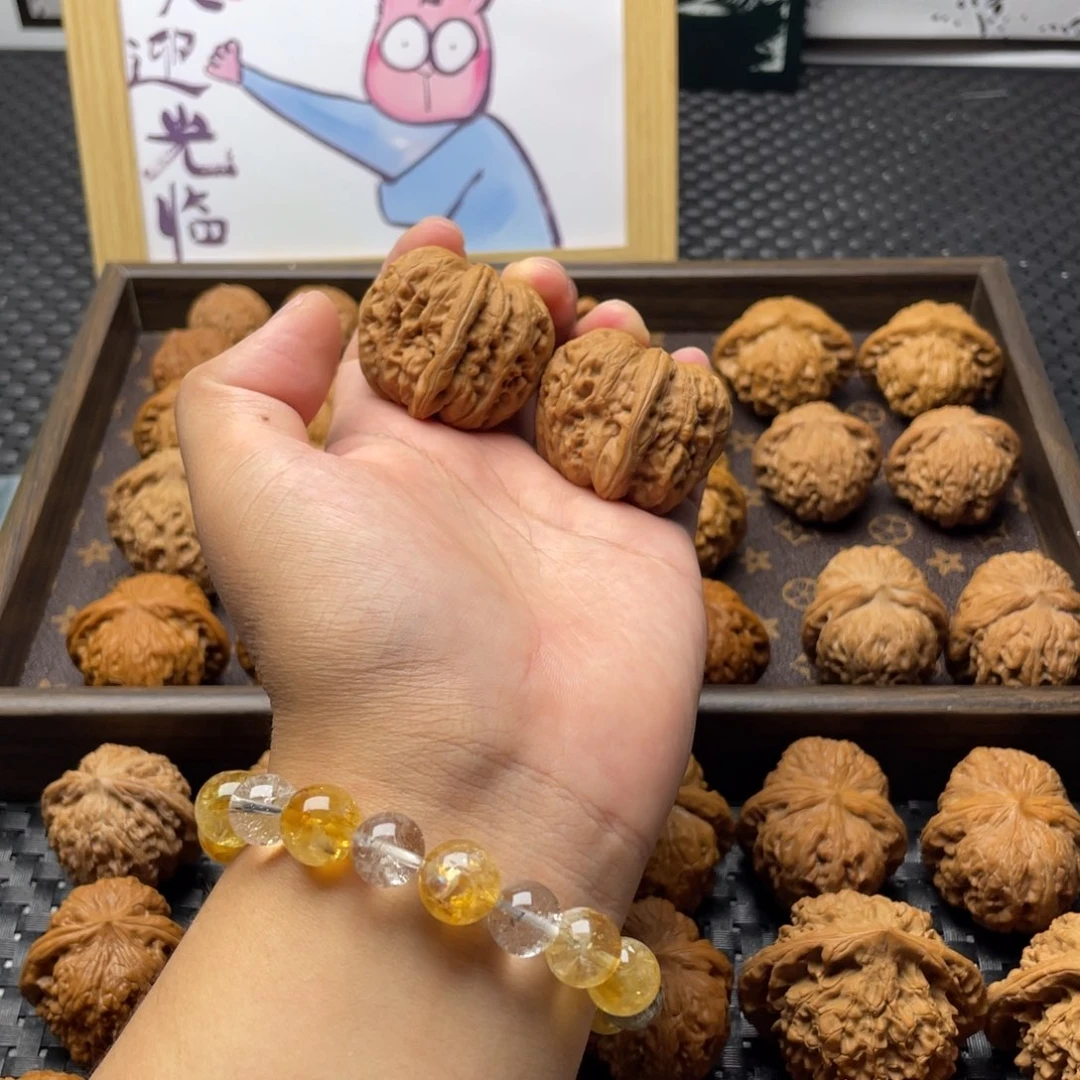 文玩核桃把件元宝39微打底修