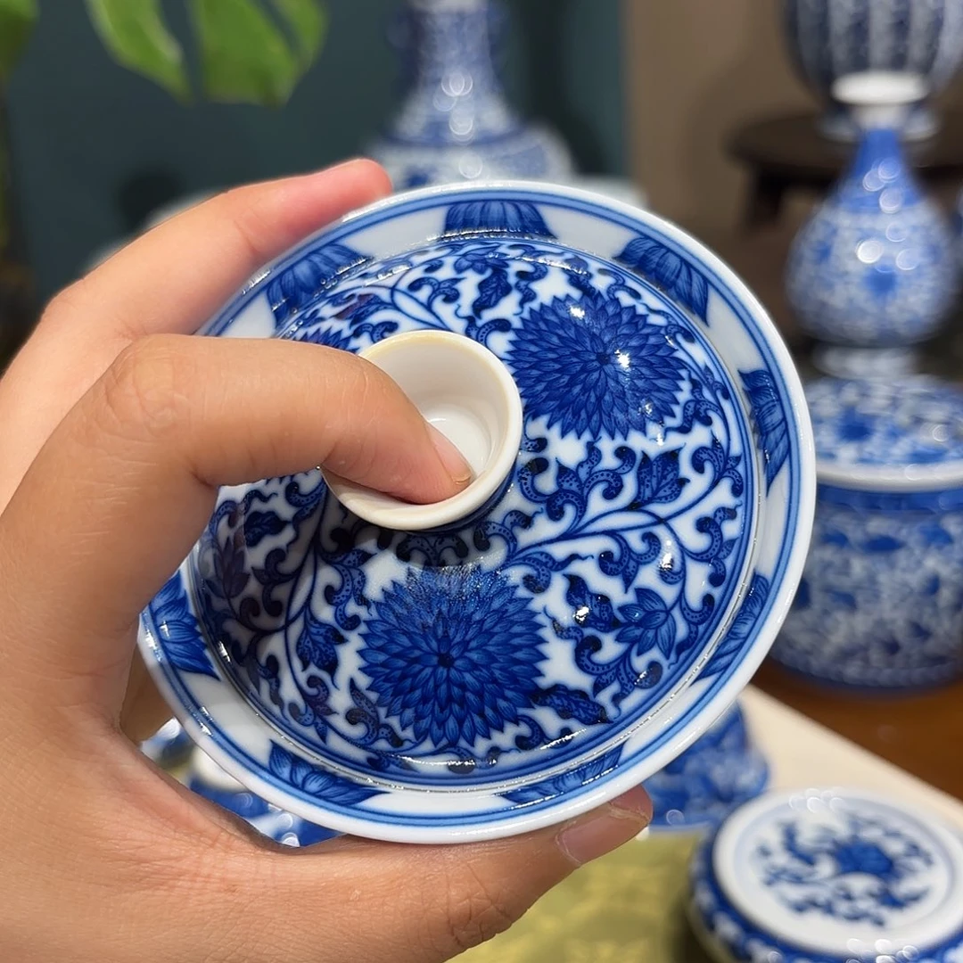 缠枝菊盖碗，青花福利