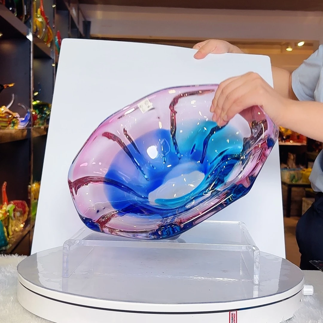 琉璃手工艺品琉璃岛上有许多美丽