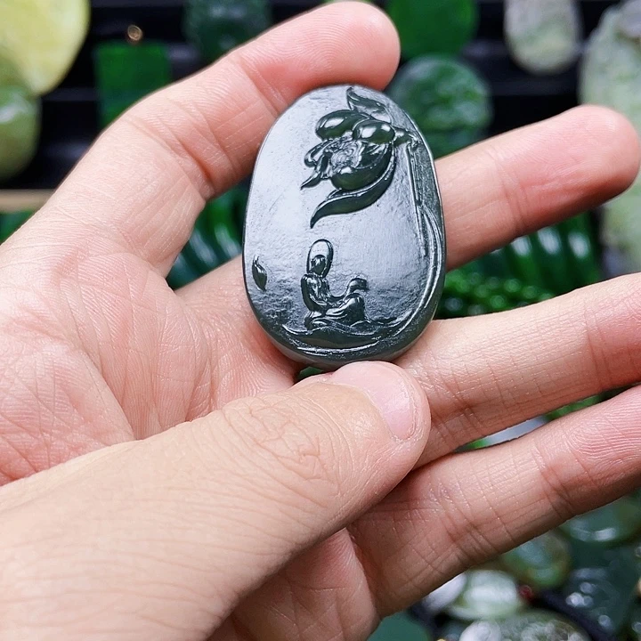 和田玉未镶嵌珠宝奇石