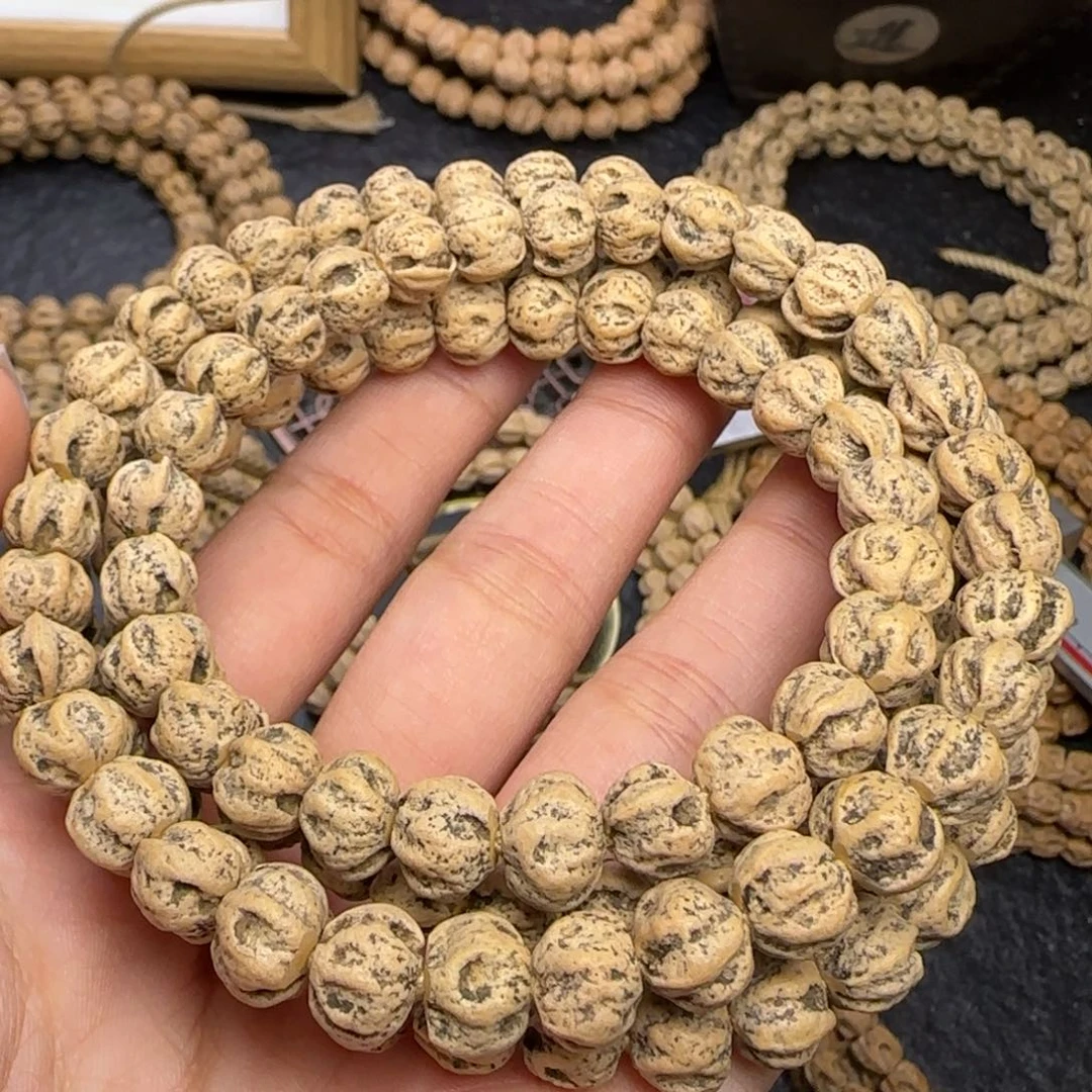 柏香籽/百香籽吊坠乍***.