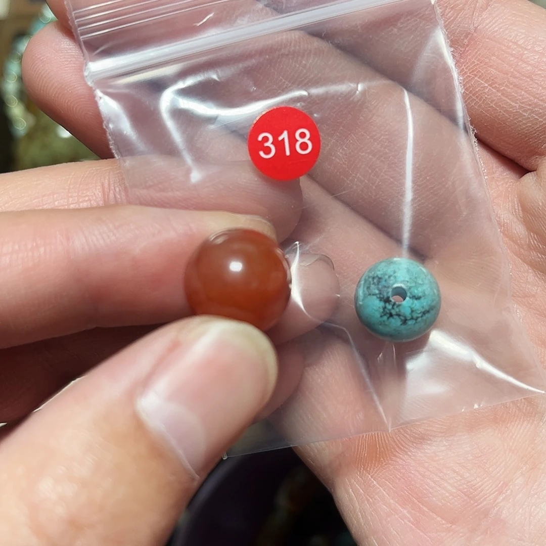 寒***池南红玛瑙未镶嵌珠宝奇石