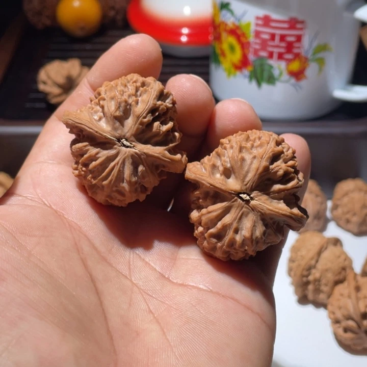 吊坠文玩核桃核老闷