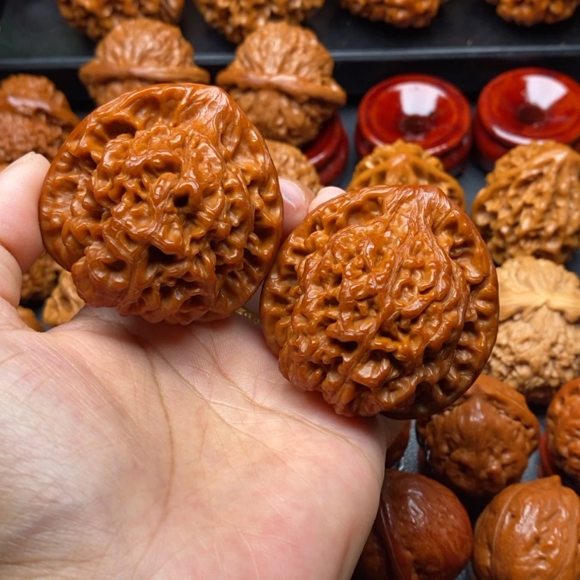 【闪购商品】文玩核桃把件49官帽