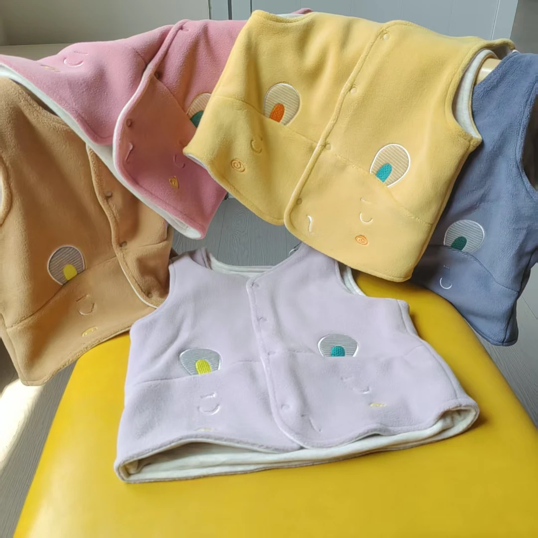 新款奥粒绒大耳熊保暖马甲72100