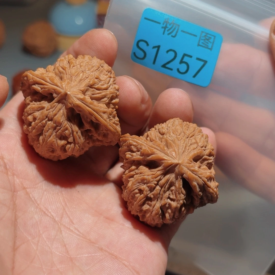文玩核桃把件南疆