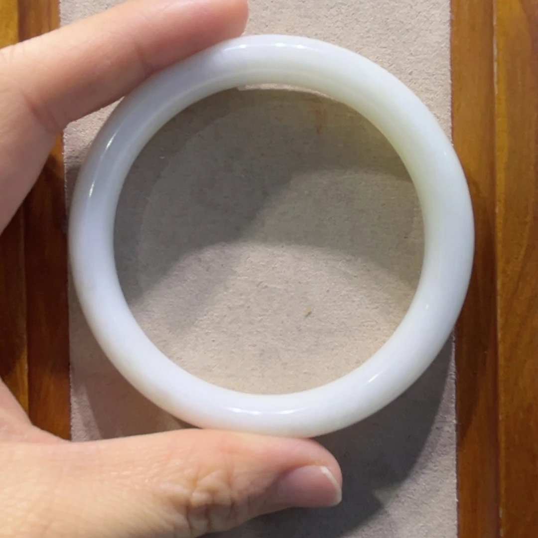 蓝田玉（蛇纹石化大理石玉）未镶嵌手镯