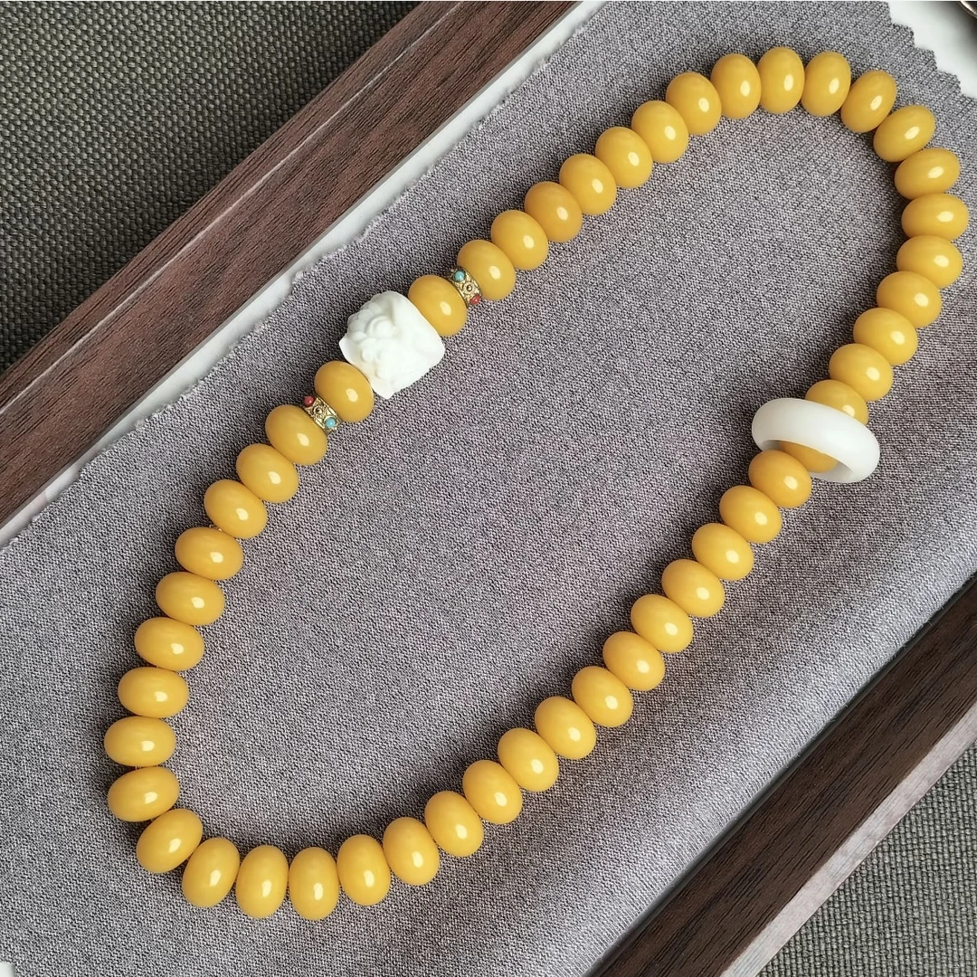 黄玉菩提根双圈手串手链搭配莲花高级时尚精品（无礼盒）QW306