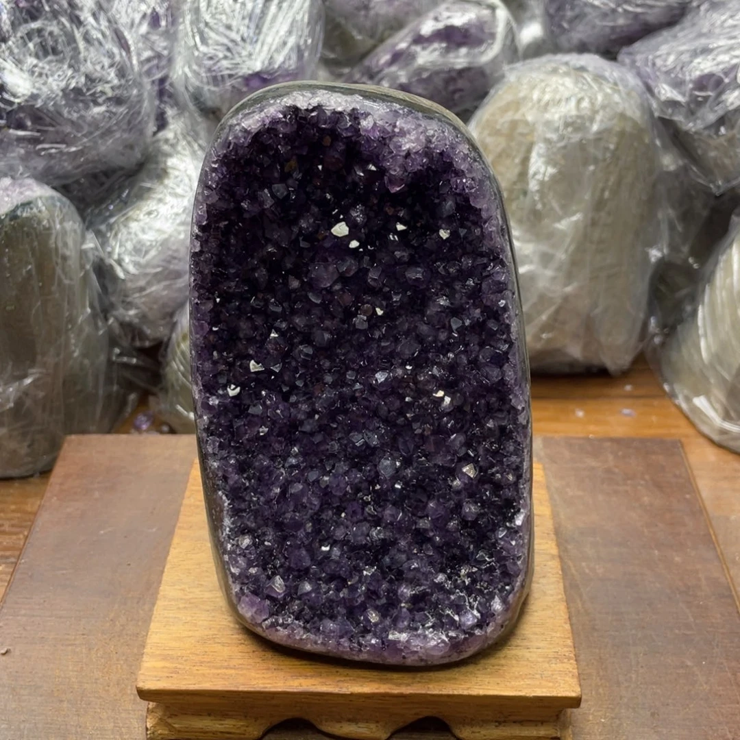 紫晶未镶嵌摆件紫晶