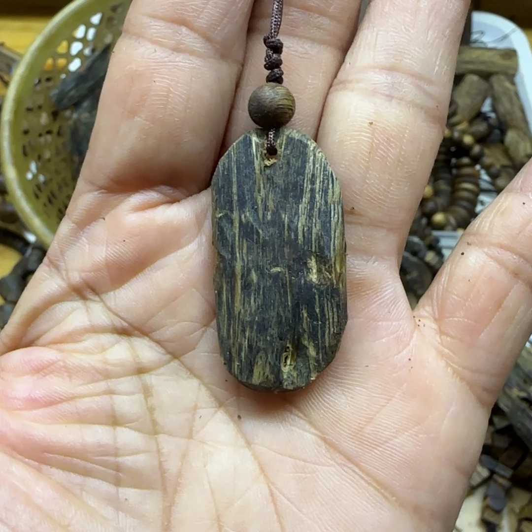 沉香碎屑沉香绿棋楠沉香沉水块料