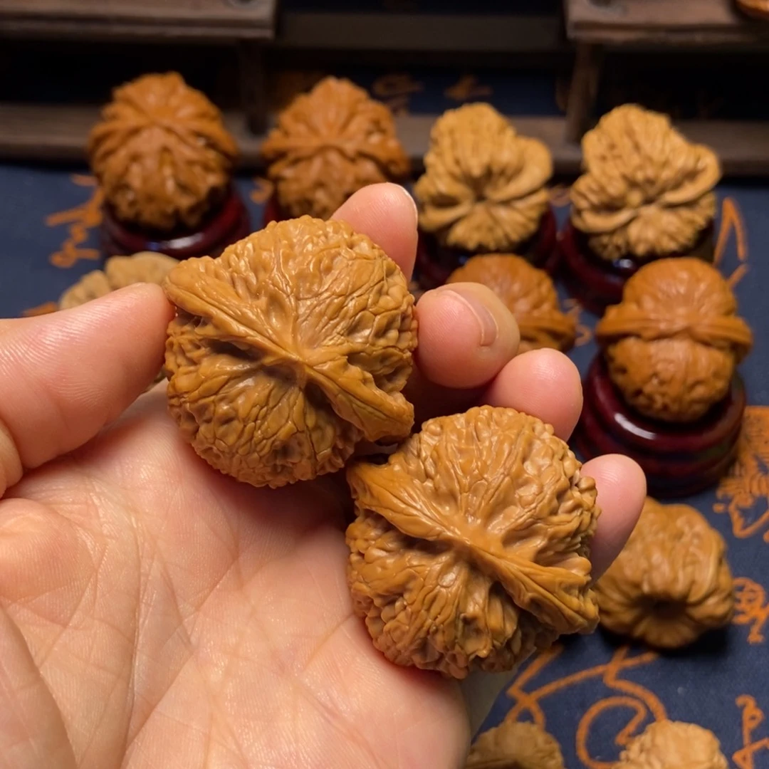 文玩核桃把件宫灯尺寸42