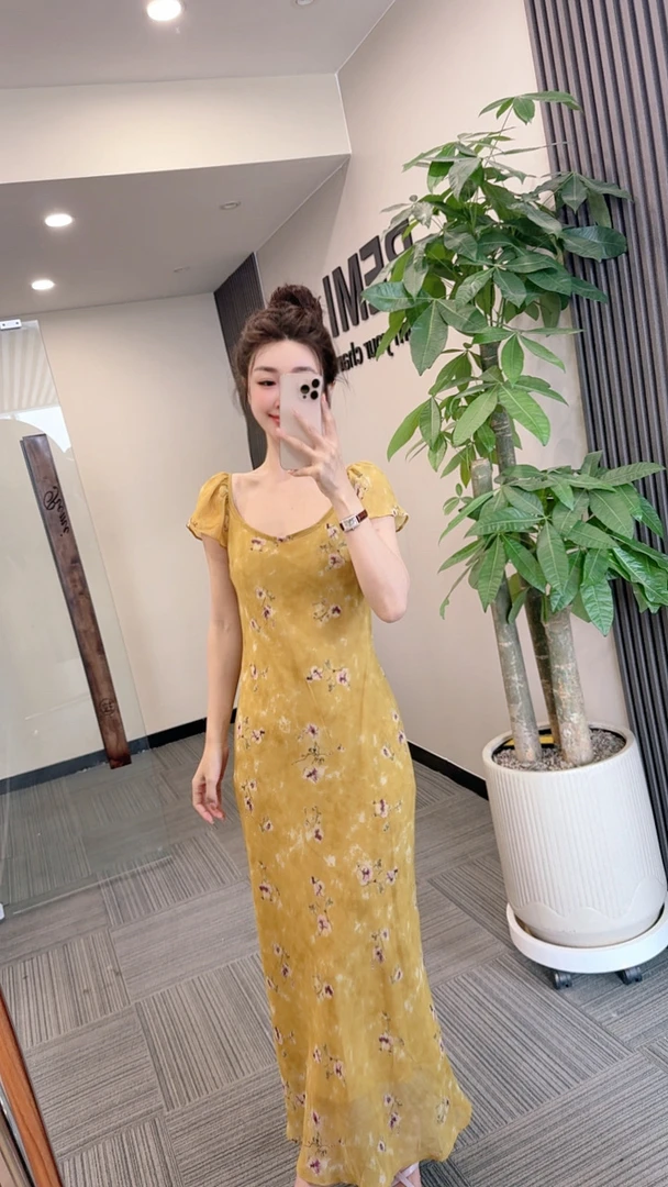 春夏裙蝴蝶印花通勤连衣裙A字裙连衣裙