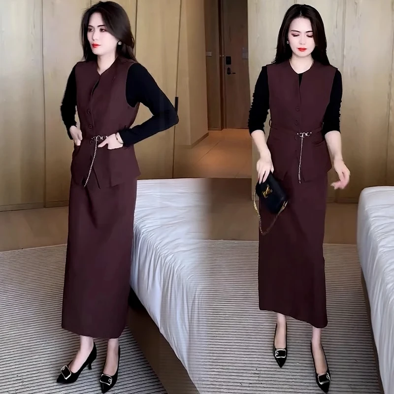 时尚连衣裙套装女2024秋季新款洋气质马甲长袖打底衫半身裙三件套