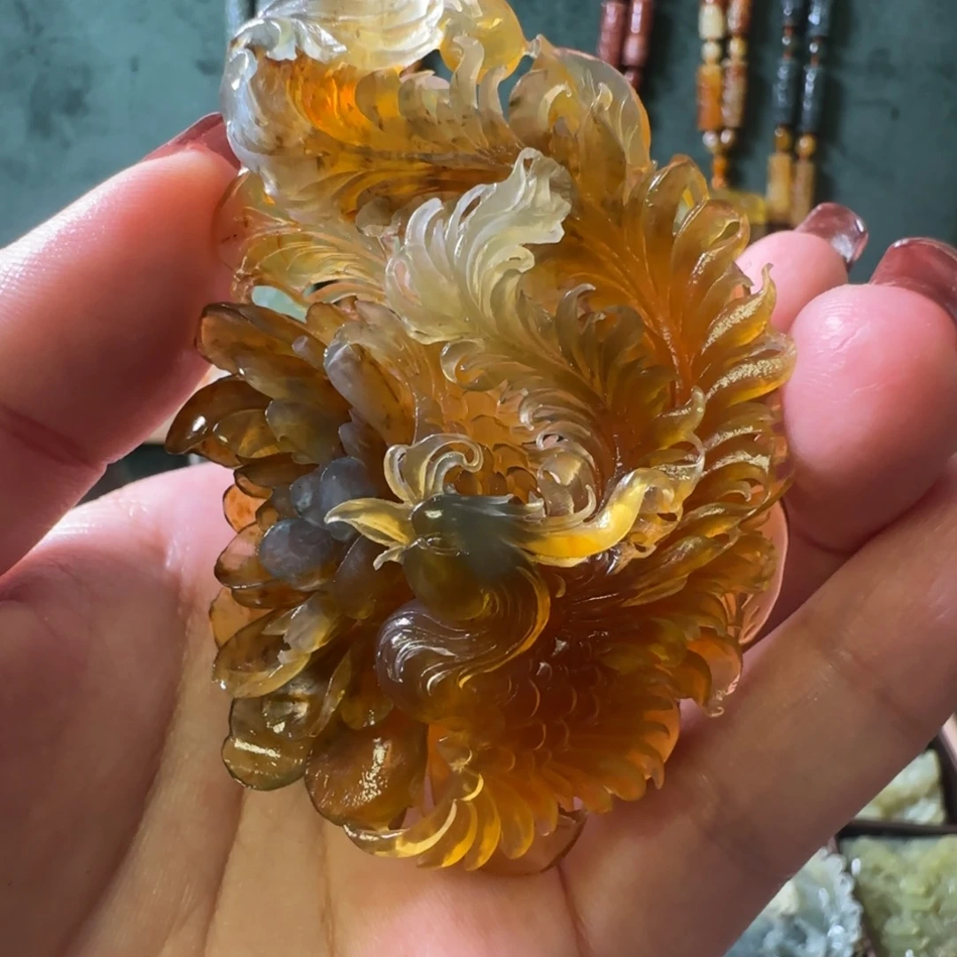 蛇纹石玉颈饰合金樂*