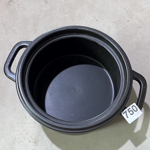 微瑕，明火，口径25高13边缘有缺瓷无盖，750，4.5L