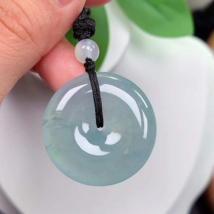 翡翠未镶嵌颈饰平安扣 28.5x6.2mm