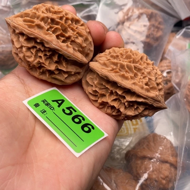 文玩核桃把件核桃