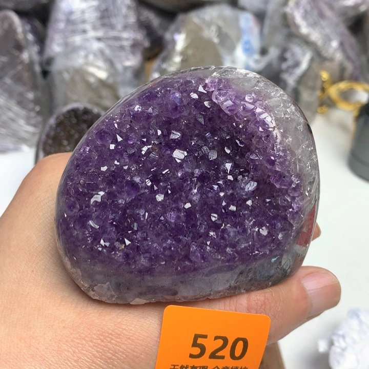 紫晶大型摆件（非配饰）未镶嵌