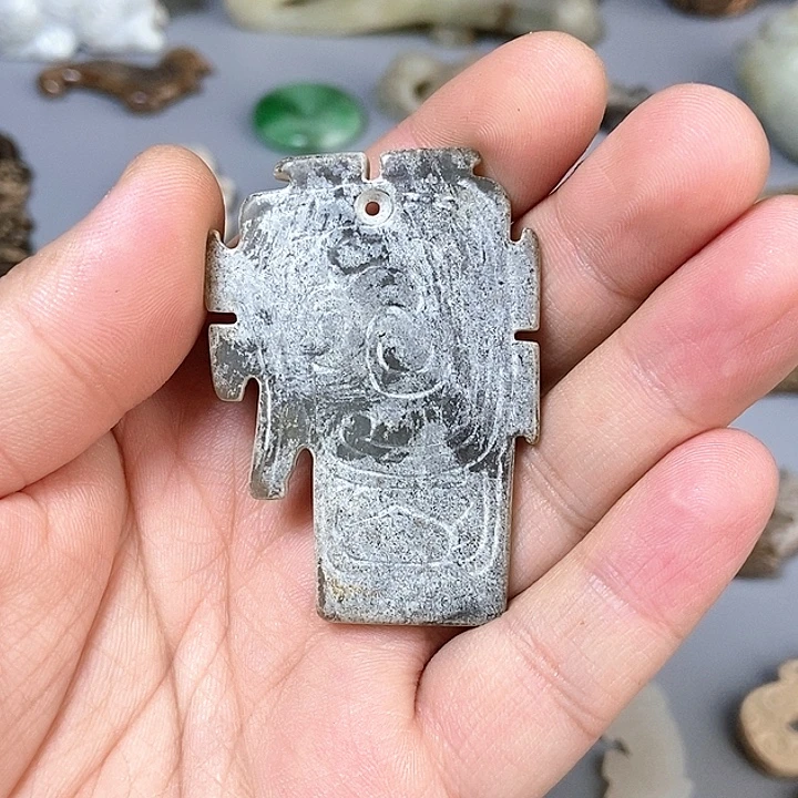 和田玉未镶嵌颈饰44