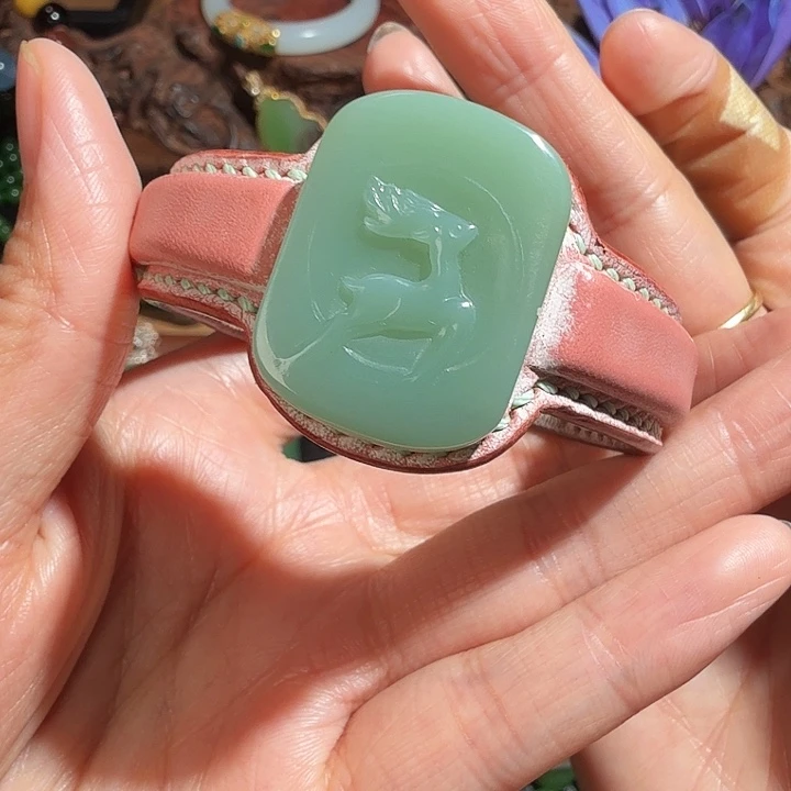 和田玉（碧玉）未镶嵌手镯俄碧 粉青