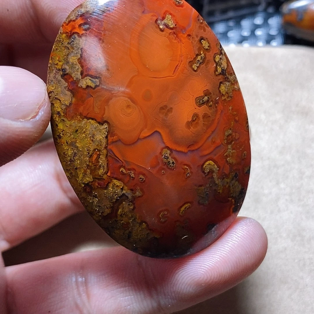 玛瑙/玉髓颈饰未镶嵌流**上