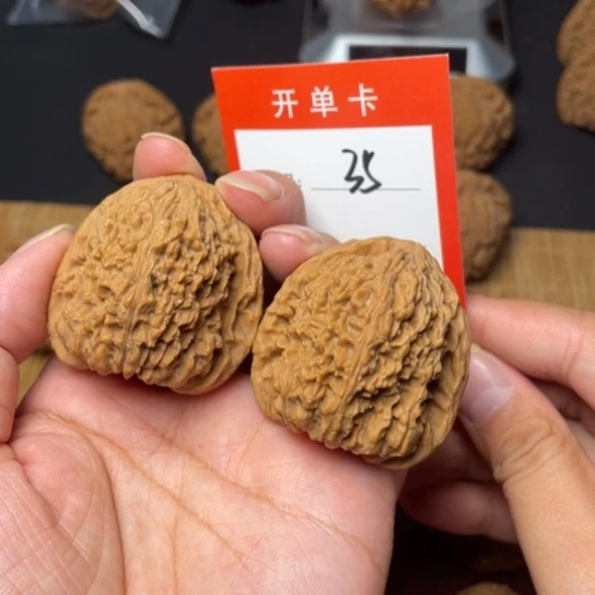 吊坠文玩核桃嗯*嗯全品头货40尺35号