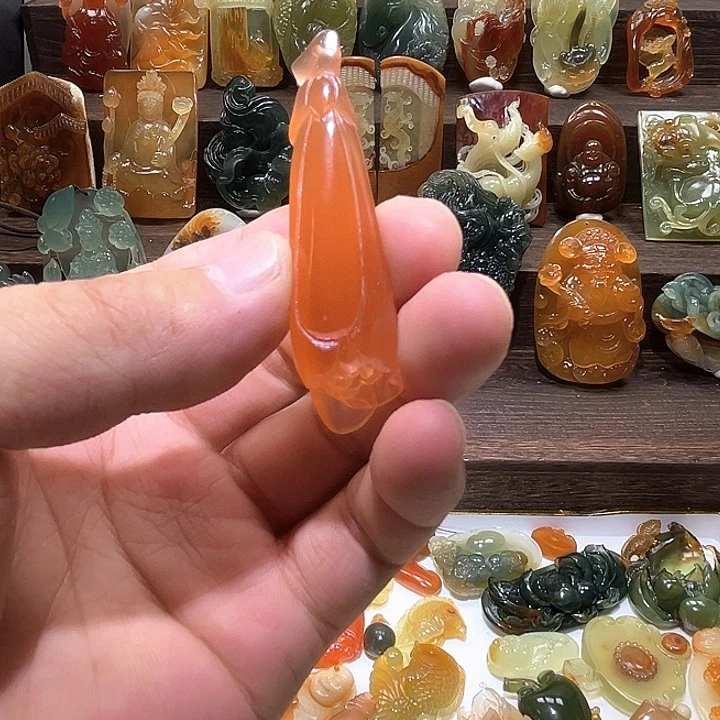 岫玉未镶嵌吊坠(不含链)