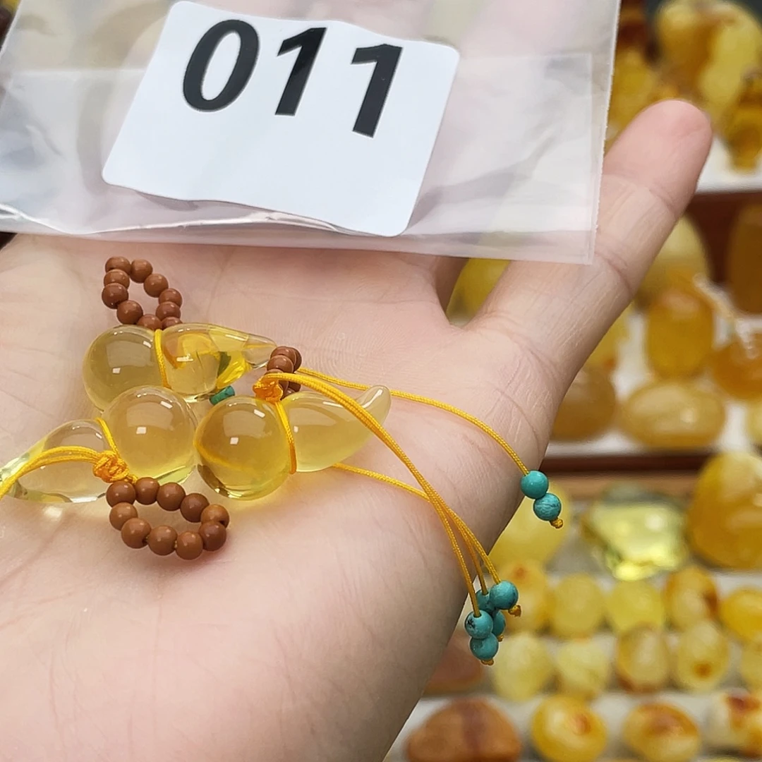 琥珀未镶嵌吊坠(不含链)