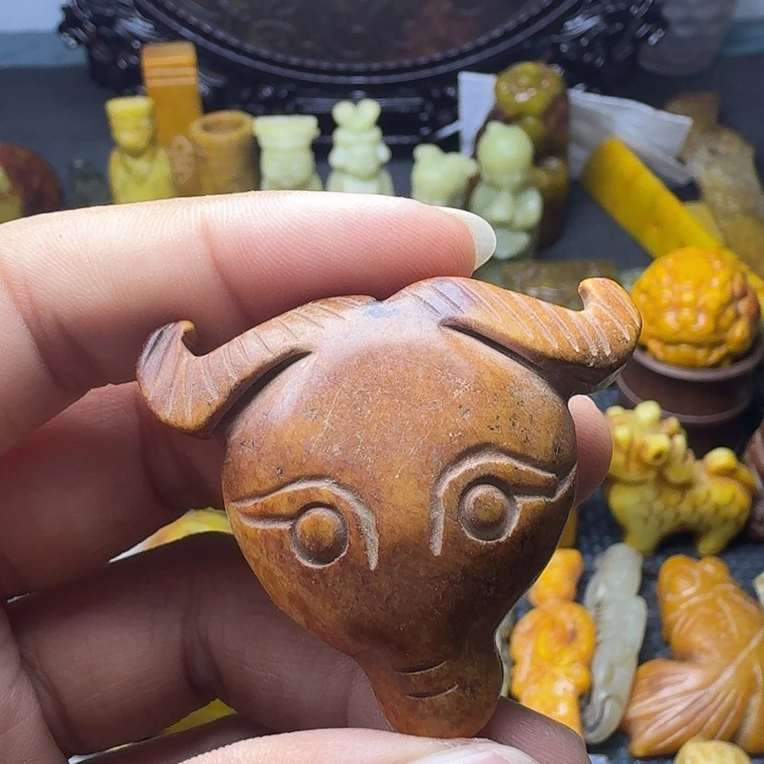 白玉菩提吊坠。。。