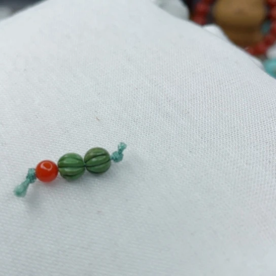南红玛瑙未镶嵌珠宝奇石
