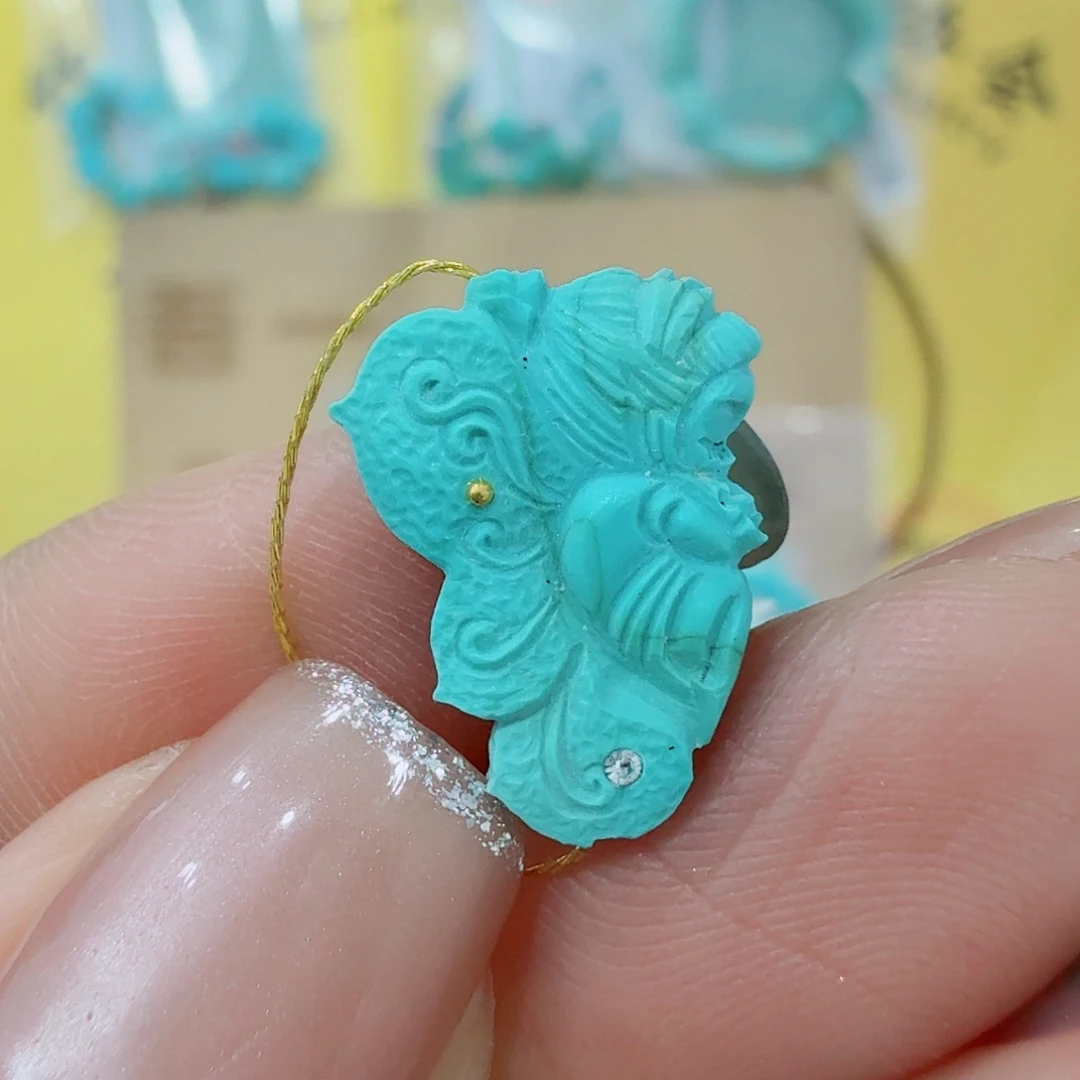 未镶嵌绿松石珠宝奇石