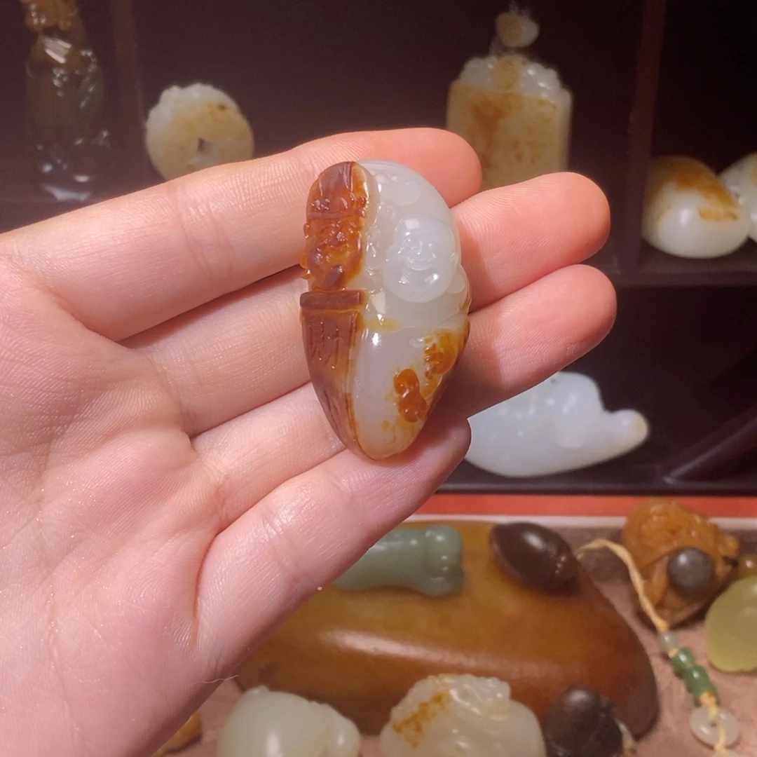 和田玉未镶嵌颈饰强*