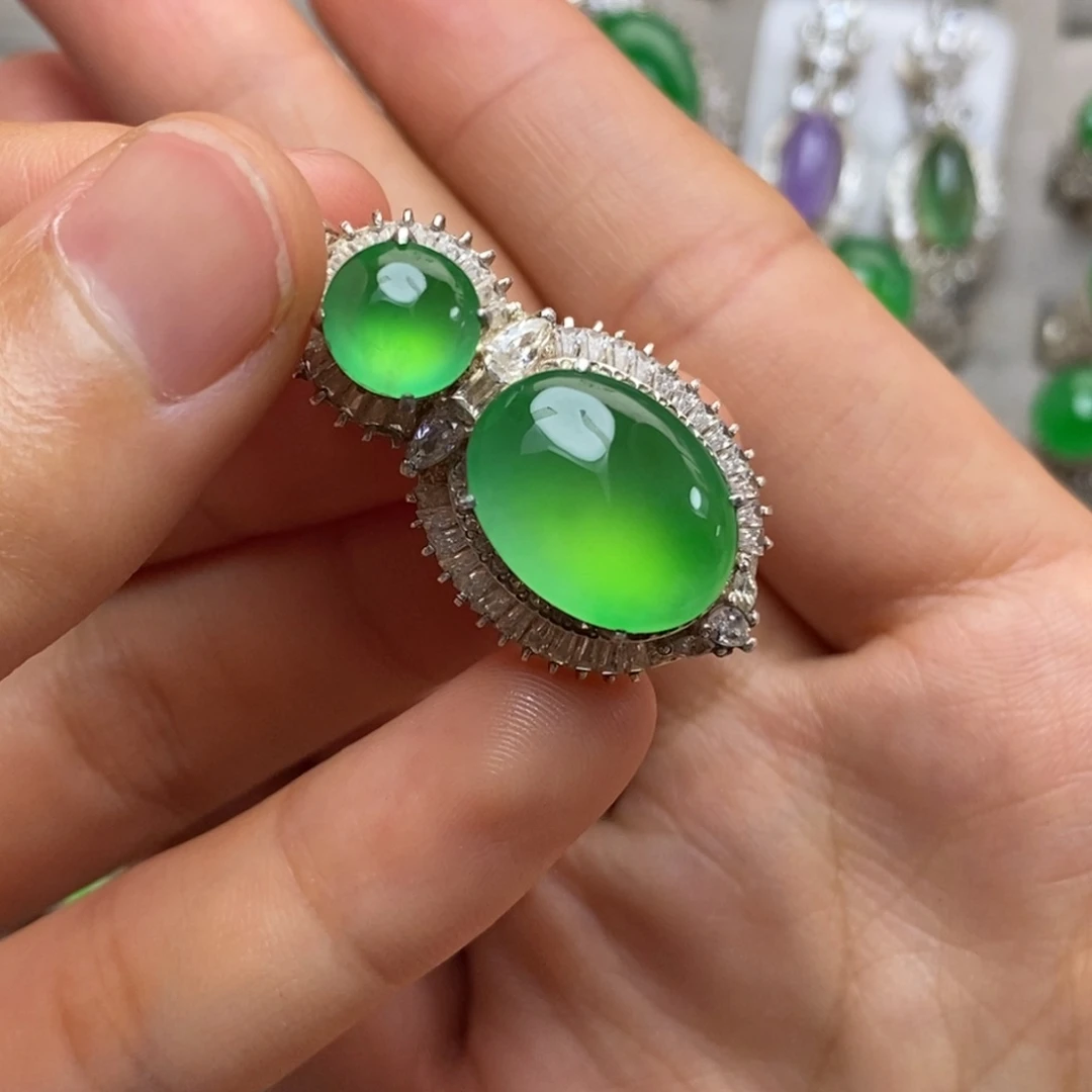 未镶嵌定制翡翠吊坠