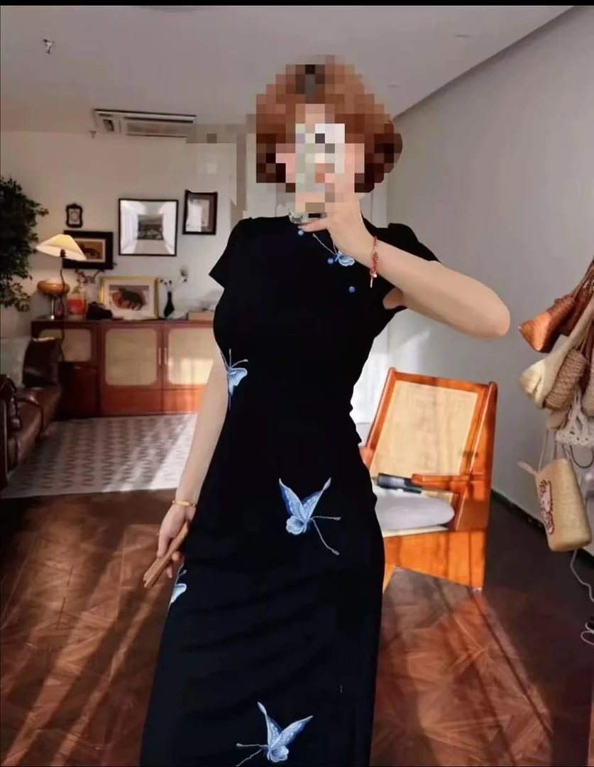 大码女装蝶语新中式改良旗袍国风蝴蝶刺绣修身连衣裙