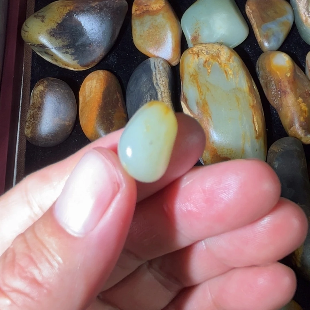 和田玉未镶嵌挂件4.4