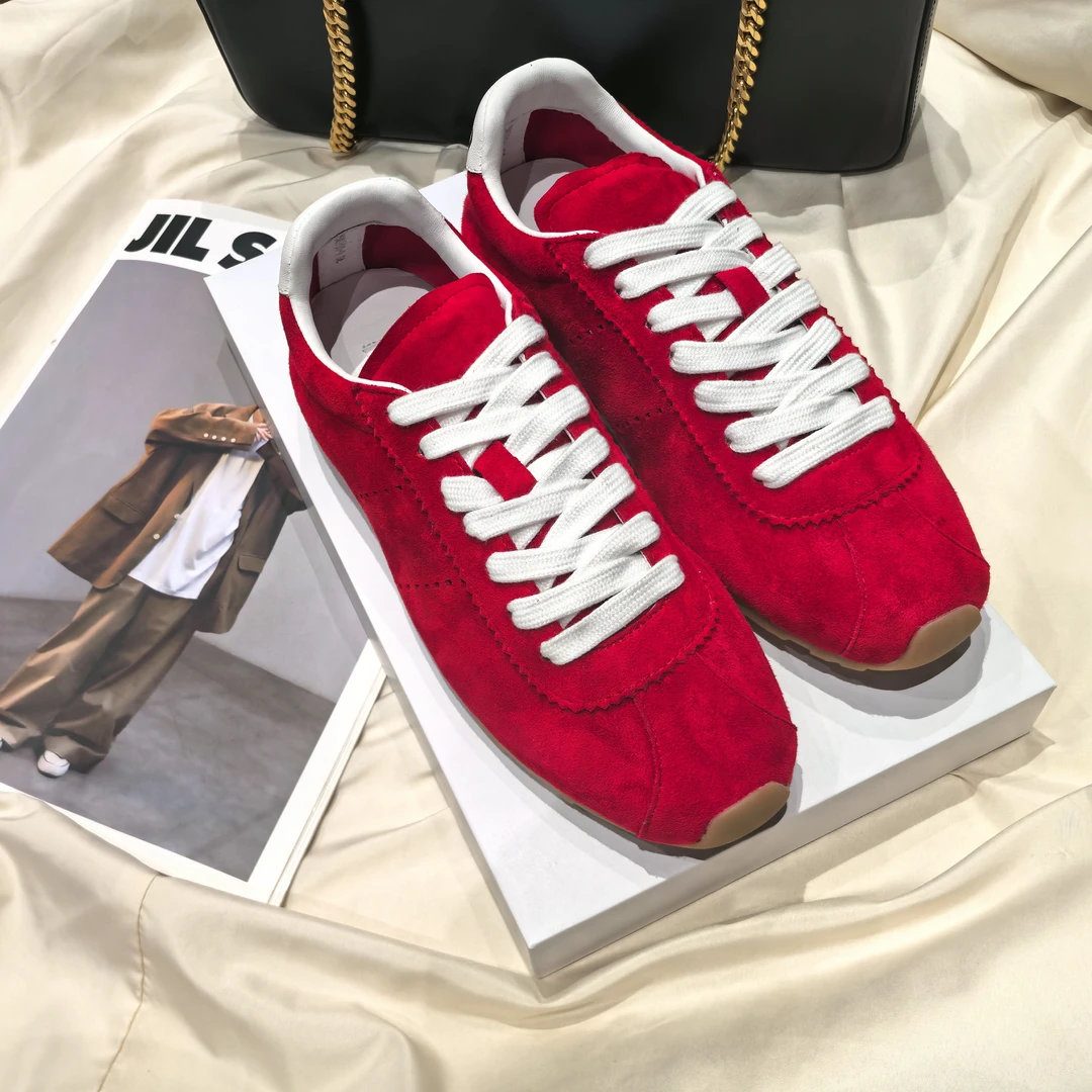 WKe   红色呼吸鞋